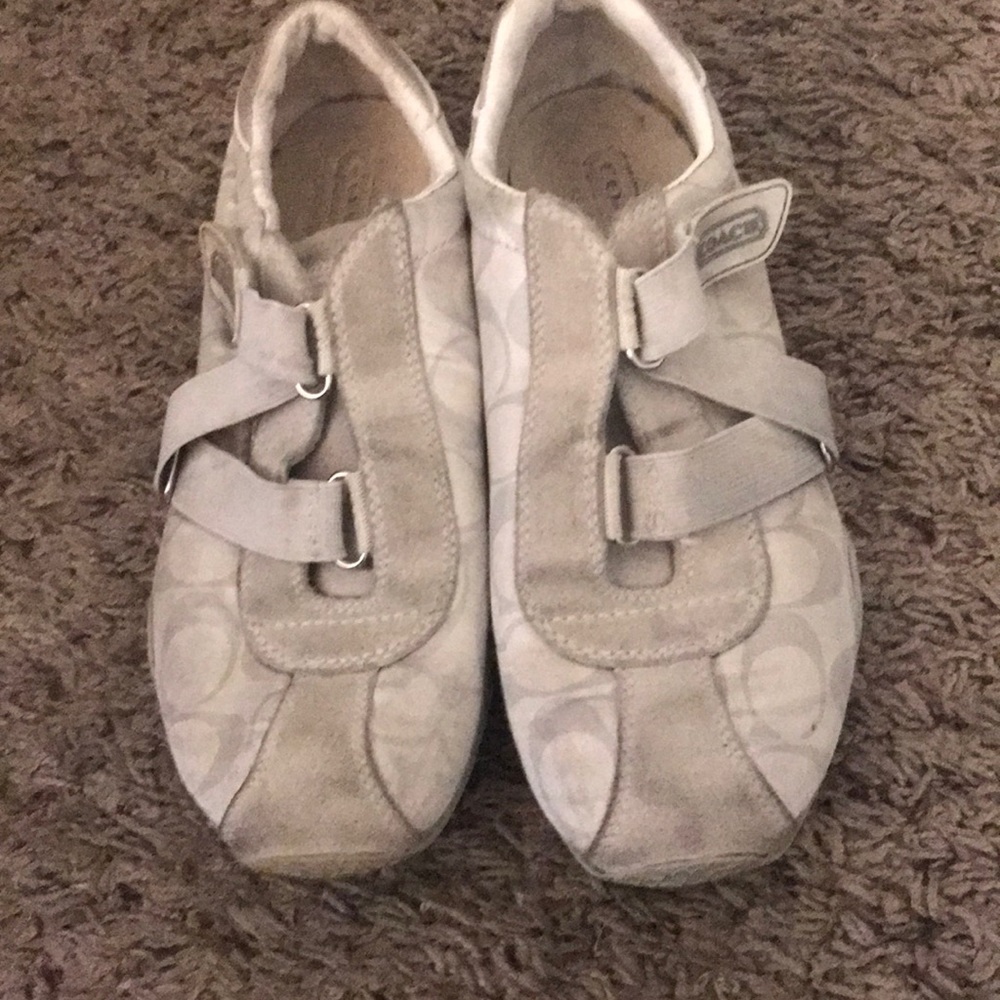 COACH SHOE WOMEN’S SIZE 6M